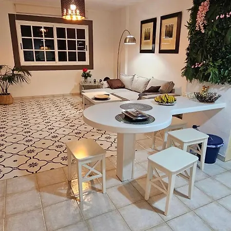 아파트 Balcon Del Mar 아데제